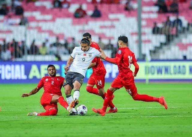 爱游戏体育-包含萨拉赫在C9比赛中精彩发挥，连败引发热议！的词条